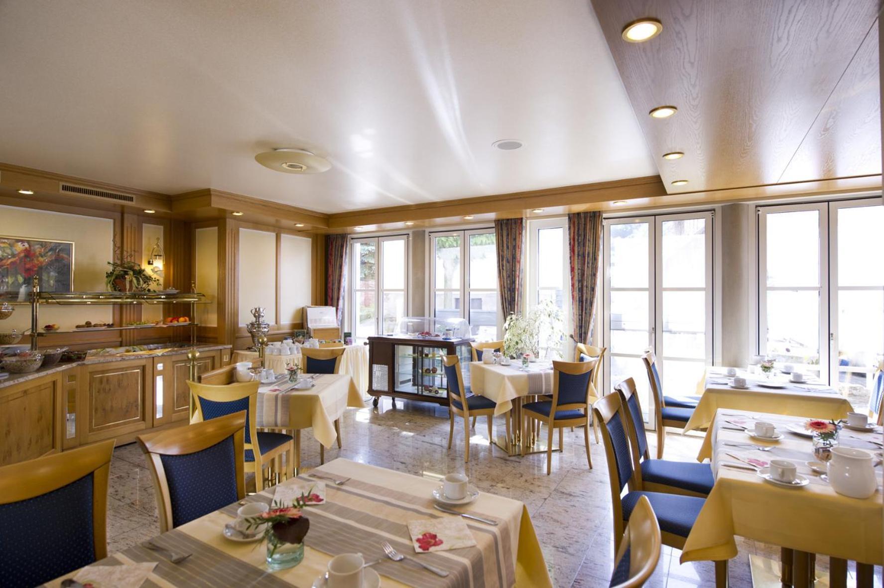 Goebels Hotel Zum Loewen Friedewald  Ngoại thất bức ảnh